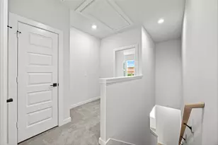 523 Hillwood Hts Dr, Houston, TX 77091 - Photo 23