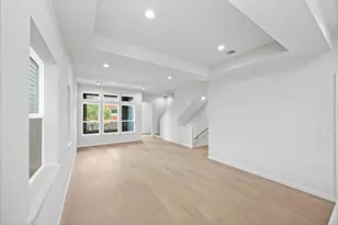 523 Hillwood Hts Dr, Houston, TX 77091 - Photo 19