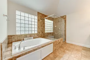 3721 Main Poplar Dr, Houston, TX 77025 - Photo 39