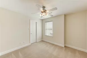 3721 Main Poplar Dr, Houston, TX 77025 - Photo 21