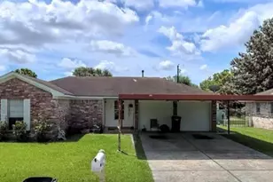 805 Northbend Dr, Baytown, TX 77521 - Photo 1