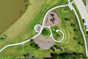 5142 Dunstable Manor Ln, Fresno, TX 77545 - Photo 5