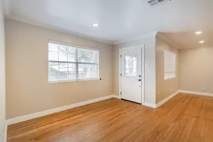 2098 Harland Dr, Houston, TX 77055 - Photo 7