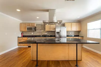 2098 Harland Drive, Houston, TX 77055 - Photo 9