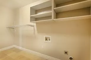 2098 Harland Dr, Houston, TX 77055 - Photo 17