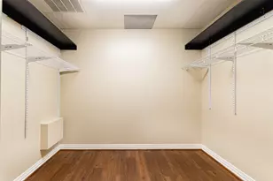 2098 Harland Dr, Houston, TX 77055 - Photo 39