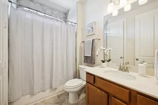 13205 Dartmoor Terrace Dr, Houston, TX 77077 - Photo 17