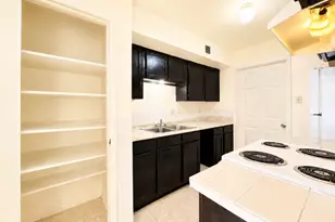 12504 Autumn Leaf Ln, Houston, TX 77072 - Photo 17
