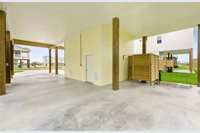 22805 Miramar Circle, Galveston, TX 77554 - Photo 9