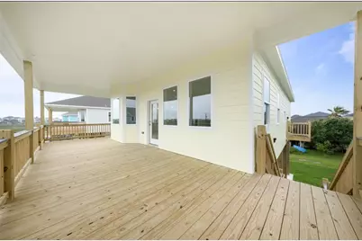 22805 Miramar Circle, Galveston, TX 77554 - Photo 11