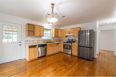 5010 Elm Street, Seabrook, TX 77586 - Photo 5