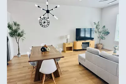 1811 Brooks Street, Houston, TX 77026 - Photo 3