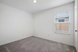 21155 Vercelli St, New Caney, TX 77357 - Photo 19
