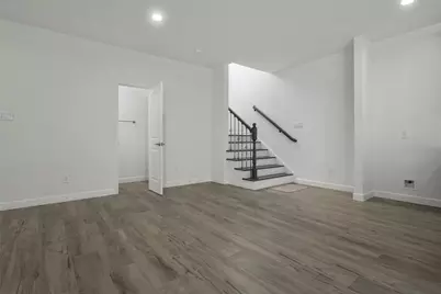 1065 Saint Clair Street, Houston, TX 77088 - Photo 15