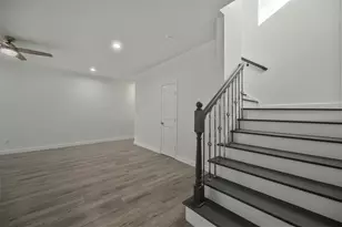 1065 St Clair St, Houston, TX 77088 - Photo 17