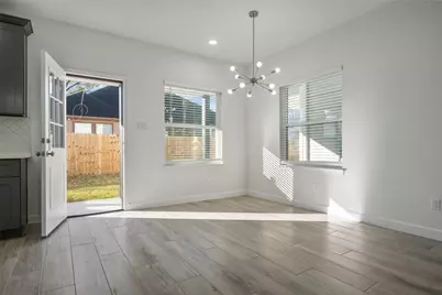 1065 Saint Clair Street, Houston, TX 77088 - Photo 9