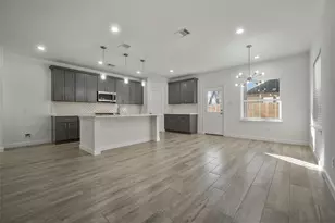1065 St Clair St, Houston, TX 77088 - Photo 11