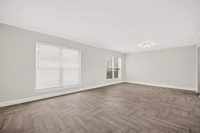 10383 Briar Forest Drive, Houston, TX 77042 - Photo 5