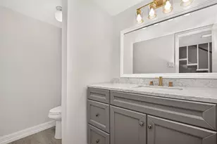 10383 Briar Forest Dr, Houston, TX 77042 - Photo 25