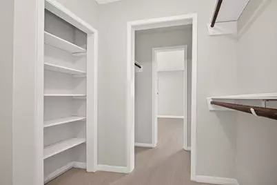 10383 Briar Forest Drive, Houston, TX 77042 - Photo 37
