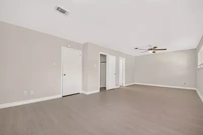 10383 Briar Forest Drive, Houston, TX 77042 - Photo 33