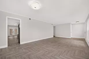10383 Briar Forest Dr, Houston, TX 77042 - Photo 7