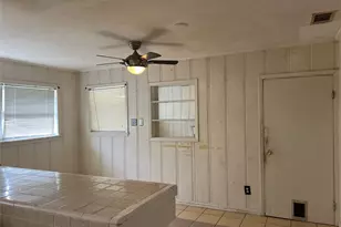 403 Wagers St, Conroe, TX 77301 - Photo 9