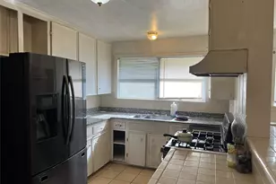 403 Wagers St, Conroe, TX 77301 - Photo 7