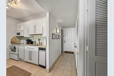 1401 E Beach Drive #1108, Galveston, TX 77550 - Photo 15