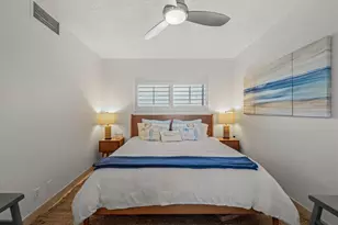 1401 E Beach Dr, Galveston, TX 77550 - Photo 19