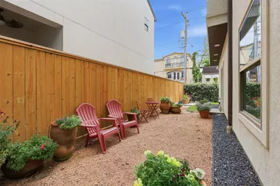 1956 Welch Street, Houston, TX 77019 - Photo 23