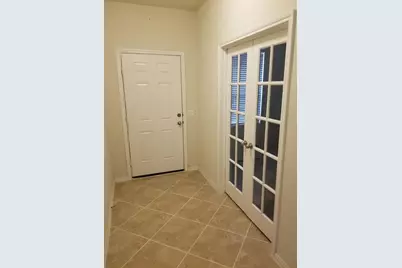 14103 Mystic Shores Lane, Houston, TX 77048 - Photo 3