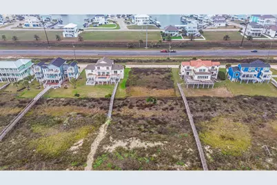 20711 E Sand Hill Drive, Galveston, TX 77554 - Photo 3
