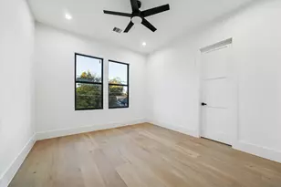 614 Eleanor St, Houston, TX 77009 - Photo 31