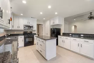 8502 Hunters Village Dr, Humble, TX 77346 - Photo 13