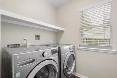 123 Sheerborne Court, The Woodlands, TX 77382 - Photo 25