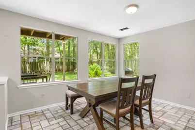 123 Sheerborne Court, The Woodlands, TX 77382 - Photo 13