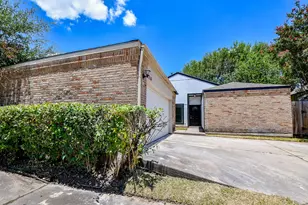 7714 Teal Run Dr, Houston, TX 77071 - Photo 5