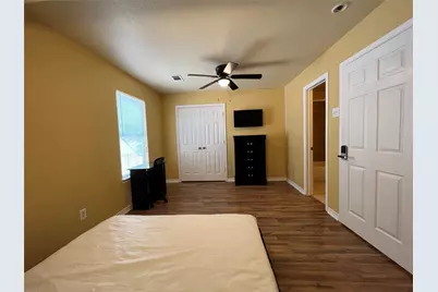 125 Pine Street, Prairie View, TX 77445 - Photo 47