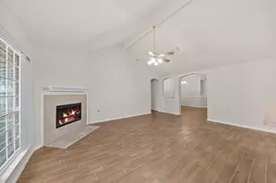 10330 Turrett Point Ln, Houston, TX 77064 - Photo 3