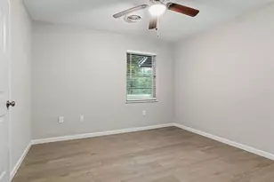 2020 35th St, Orange, TX 77630 - Photo 11