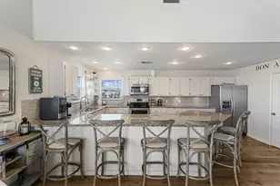 22202 Frio Dr, Galveston, TX 77554 - Photo 9
