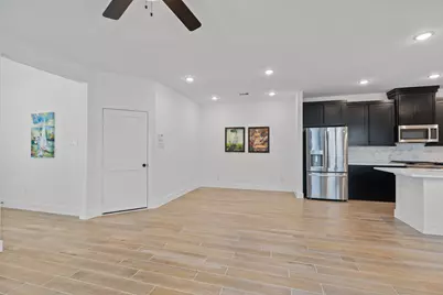 10031 Crescendo Way, Iowa Colony, TX 77583 - Photo 9