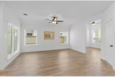 10031 Crescendo Way, Iowa Colony, TX 77583 - Photo 7