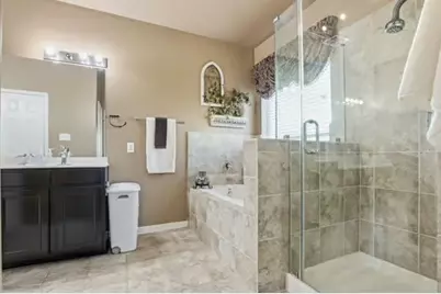 2206 Lisa Lane, Deer Park, TX 77536 - Photo 17