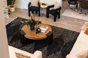 911 Thompson St, Houston, TX 77007 - Photo 5