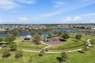 416 Bartlett St, Webster, TX 77598 - Photo 31