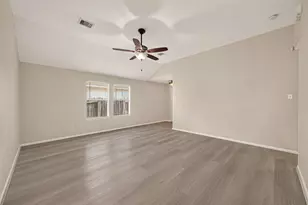 6619 Wellington Meadows Dr, Katy, TX 77449 - Photo 9