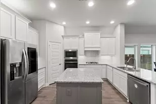 19838 Blue Roan Dr, Tomball, TX 77377 - Photo 17