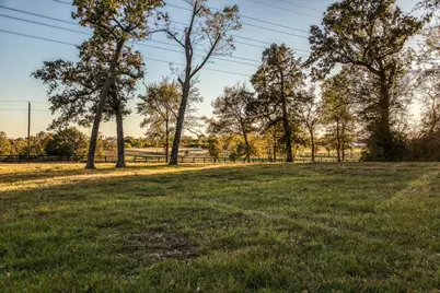 39841 Mesquite, Hempstead, TX 77445 - Photo 5
